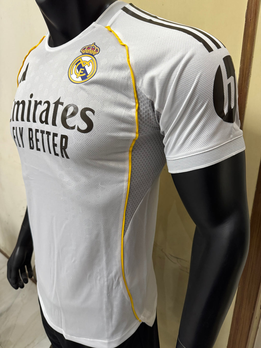 Real Madrid 2024/25 Elite Edition Away Jersey – Premium Match Fit